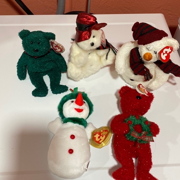 Ty Other - 5 Xmas beanies. All retired and rare. Perfect condition.